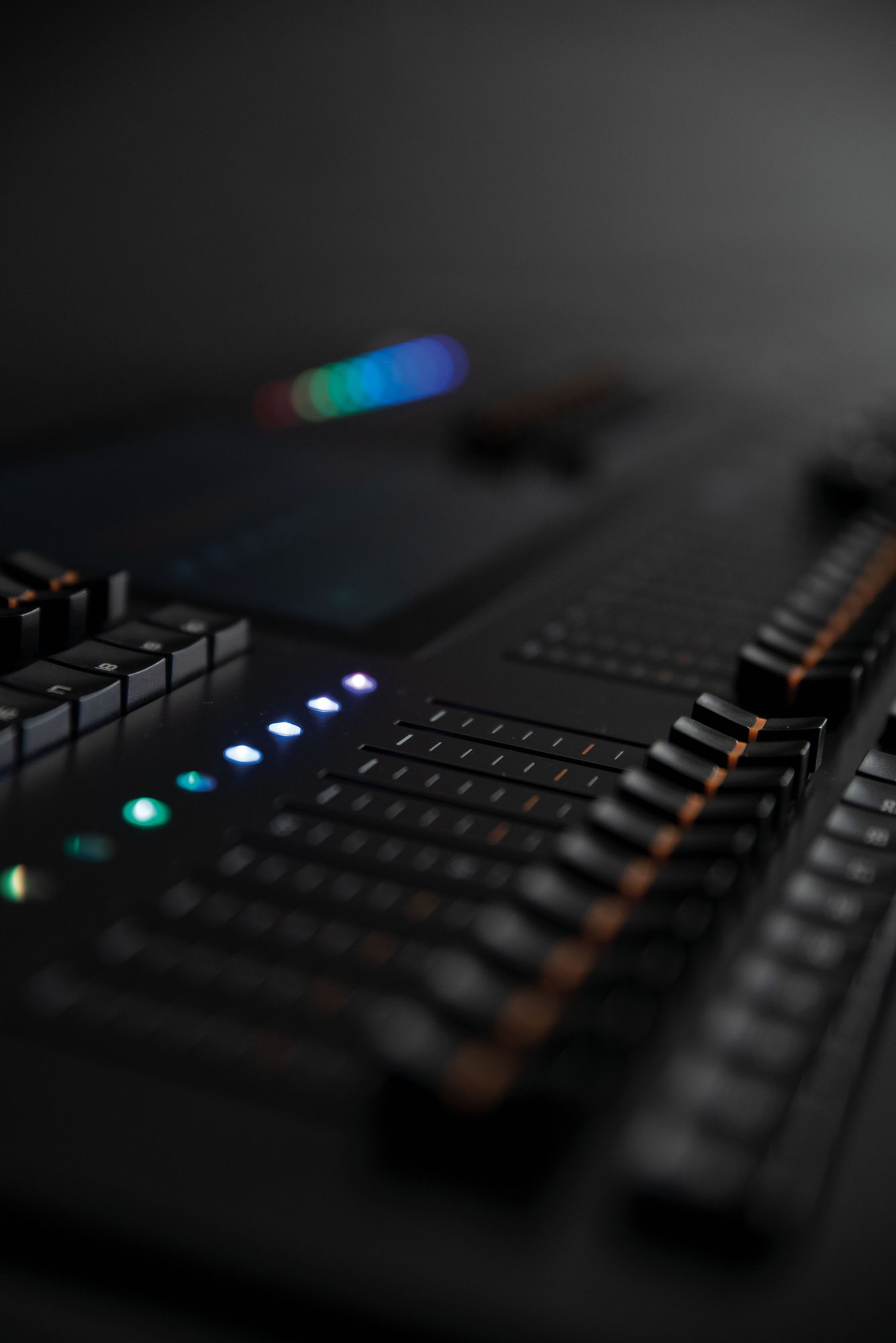 LAMPY 40 2U Consola DMX con 40 faders y 2 Universos (Consola DMX con 40 faders y 2 Universos) 50743 - Imagen 10